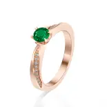 Pierścionek z różowego złota ze szmaragdem AJPZ_119